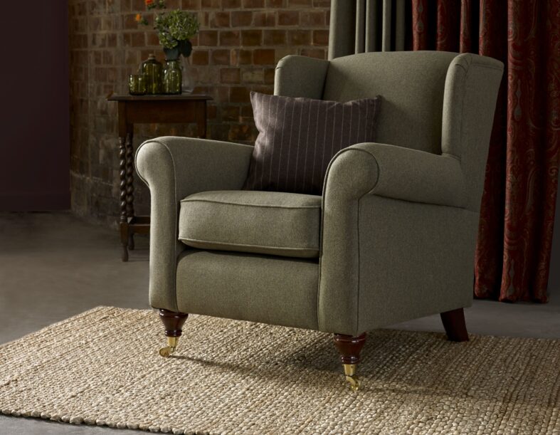 Poppy wing chair 2